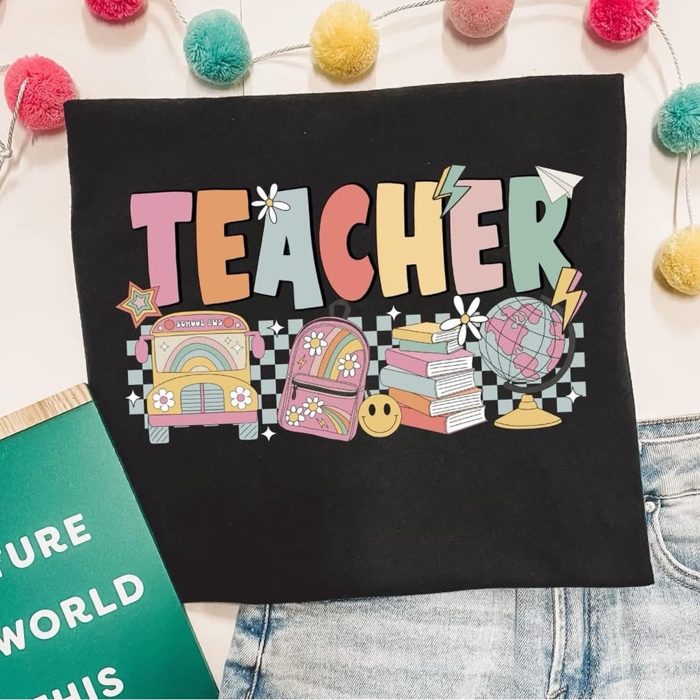 EUC Colorful Teacher backpack book bus  Graphic Tee size medium